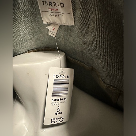 Torrid denim jacket - Picture 3 of 3
